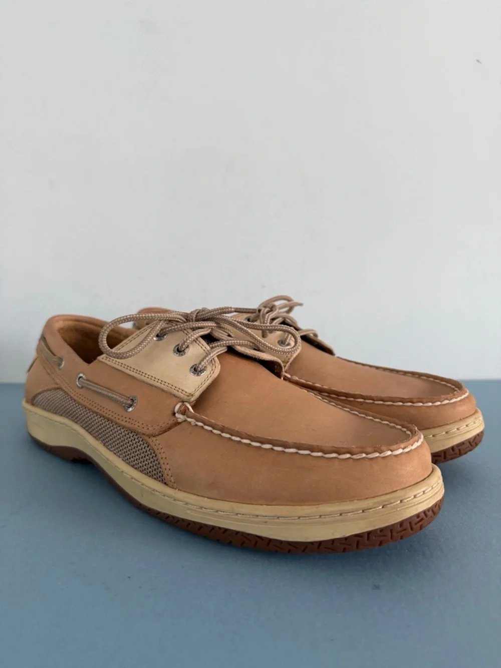Sperry Top Sider Billfish 3-Eye Boat Shoes Light Brown Leather Loafers